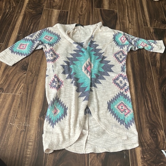 Cardigan - Picture 1 of 2